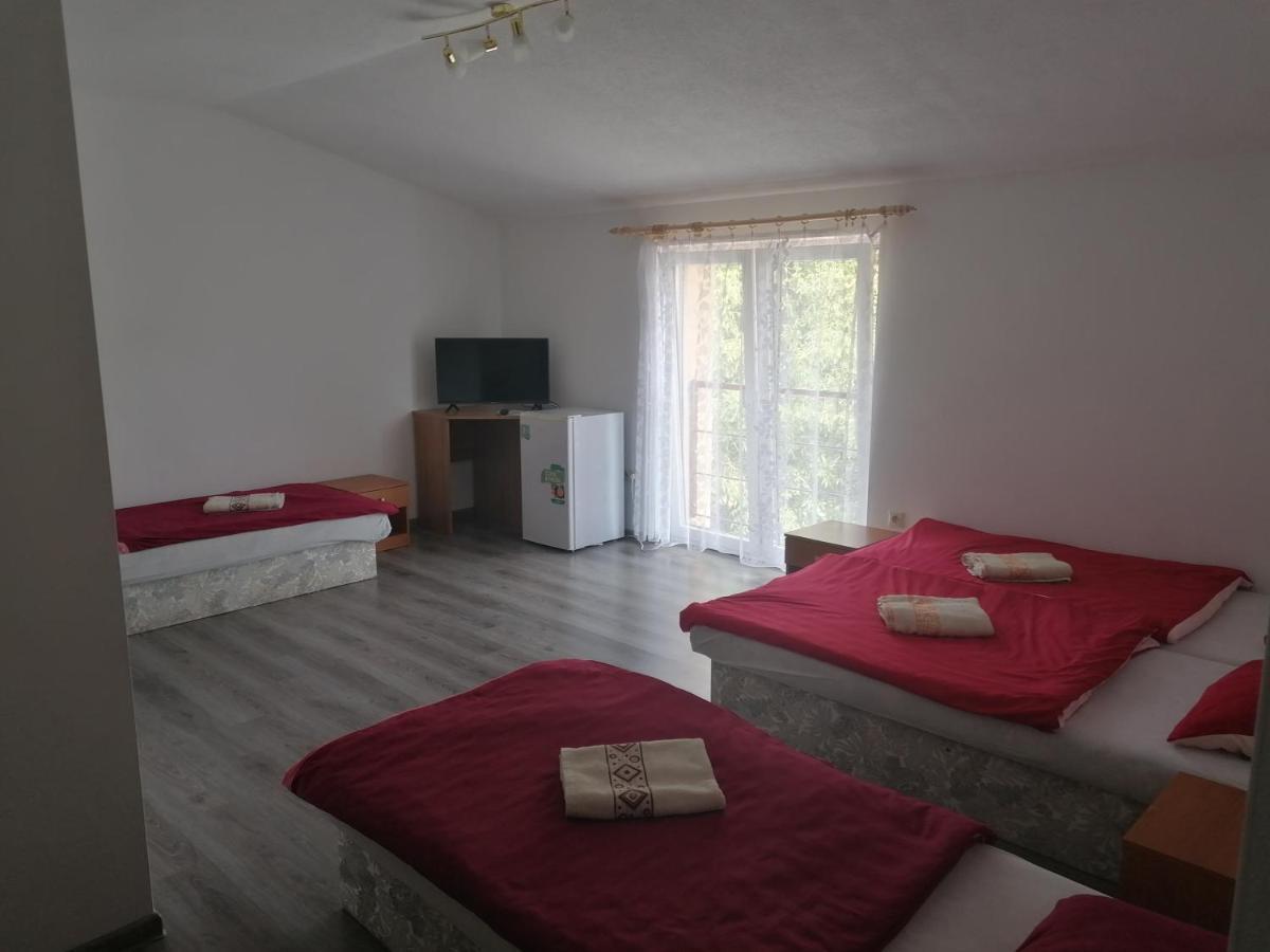 Penzion** Amalka Hriňová Dış mekan fotoğraf