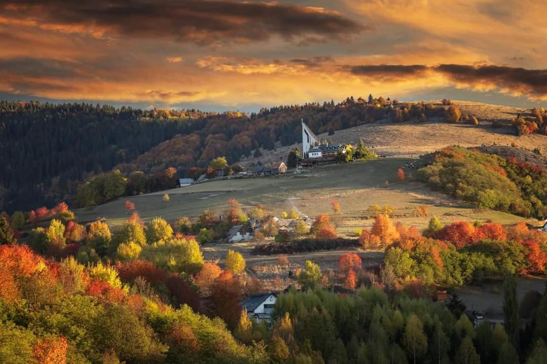 Penzion** Amalka Hriňová Dış mekan fotoğraf